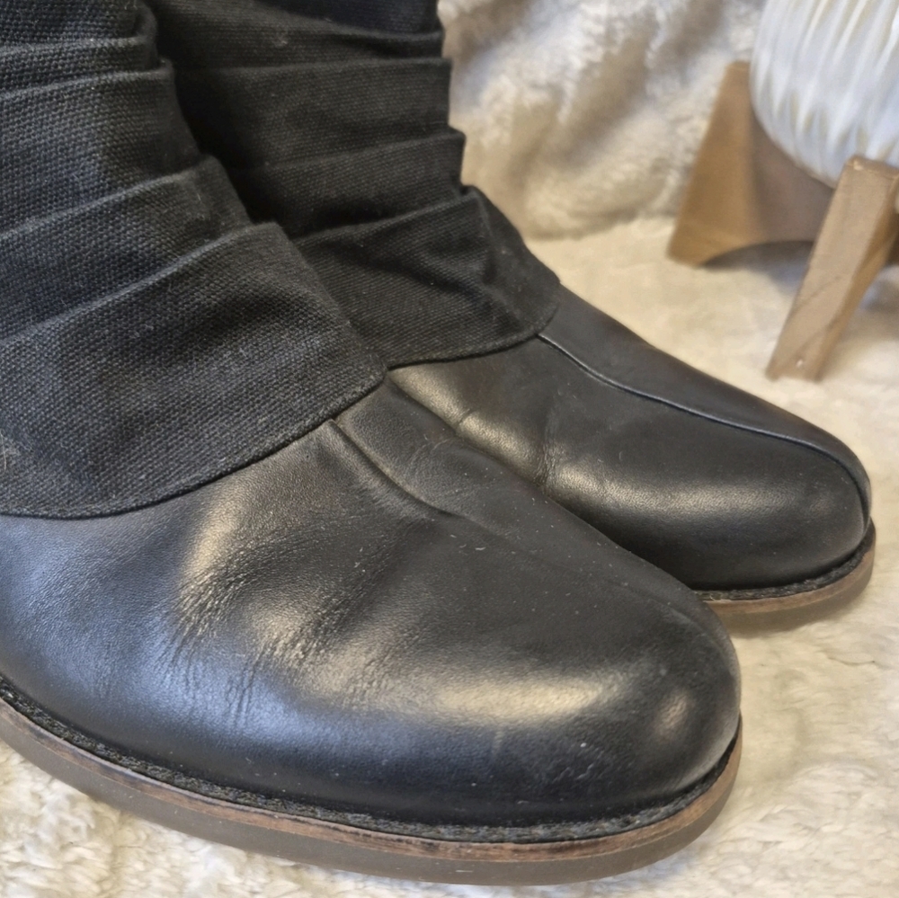 Merrell Black Ankle Boots - Picture 7 of 11